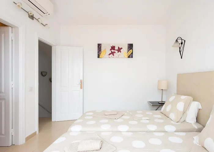 Exclusive Penthouse Playa Vistas 5 Close To Sea And Beach, Aircondition For A Fee, Wifi, Terrace, Heated Pool Appartement *