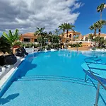 Exclusive Penthouse Playa Vistas 5 Close To Sea And Beach, Aircondition For A Fee, Wifi, Terrace, Heated Pool Daire