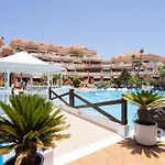 Daire Exclusive Penthouse Playa Vistas 5 Close To Sea And Beach, Aircondition For A Fee, Wifi, Terrace, Heated Pool *