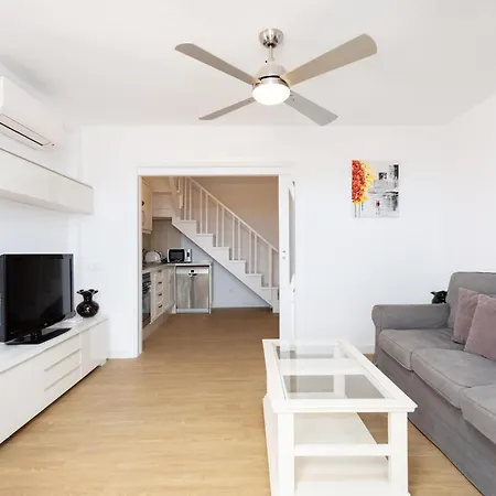דירה Exclusive Penthouse Playa Vistas 5 Close To Sea And Beach, Aircondition For A Fee, Wifi, Terrace, Heated Pool פלאייה דה לאס אמריקס