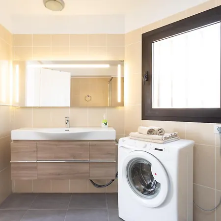 Exclusive Penthouse Playa Vistas 5 Close To Sea And Beach, Aircondition For A Fee, Wifi, Terrace, Heated Pool דירה