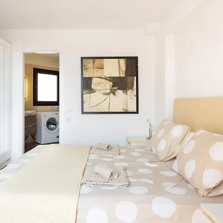 Exclusive Penthouse Playa Vistas 5 Close To Sea And Beach, Aircondition For A Fee, Wifi, Terrace, Heated Pool * Playa de las Americas (Tenerife)