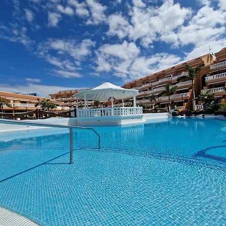 Апартаменты Exclusive Penthouse Playa Vistas 5 Close To Sea And Beach, Aircondition For A Fee, Wifi, Terrace, Heated Pool Плая-де-лас-Америкас