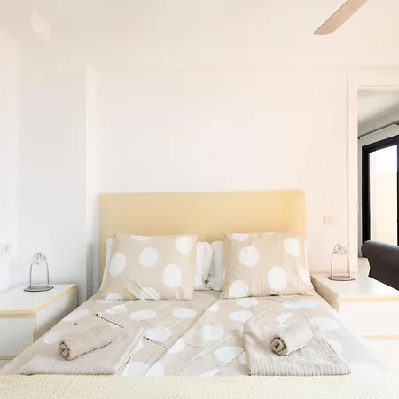 Exclusive Penthouse Playa Vistas 5 Close To Sea And Beach, Aircondition For A Fee, Wifi, Terrace, Heated Pool Apartment *